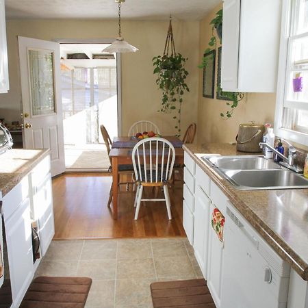 Fairhaven Guesthouse 샬러츠빌 외부 사진