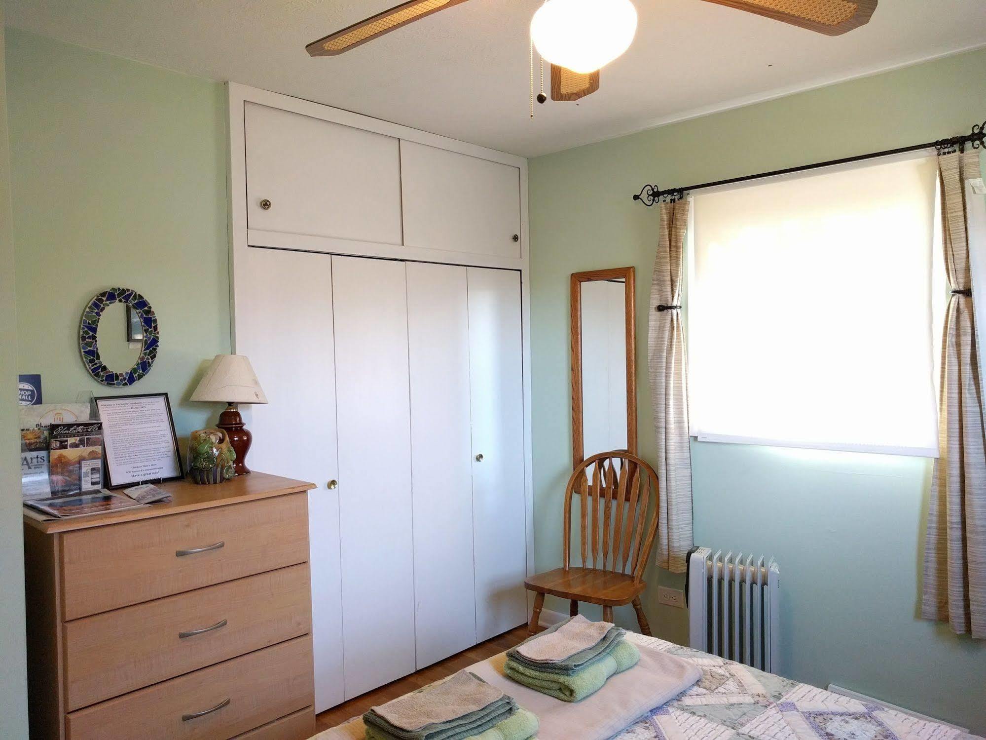 Fairhaven Guesthouse 샬러츠빌 외부 사진