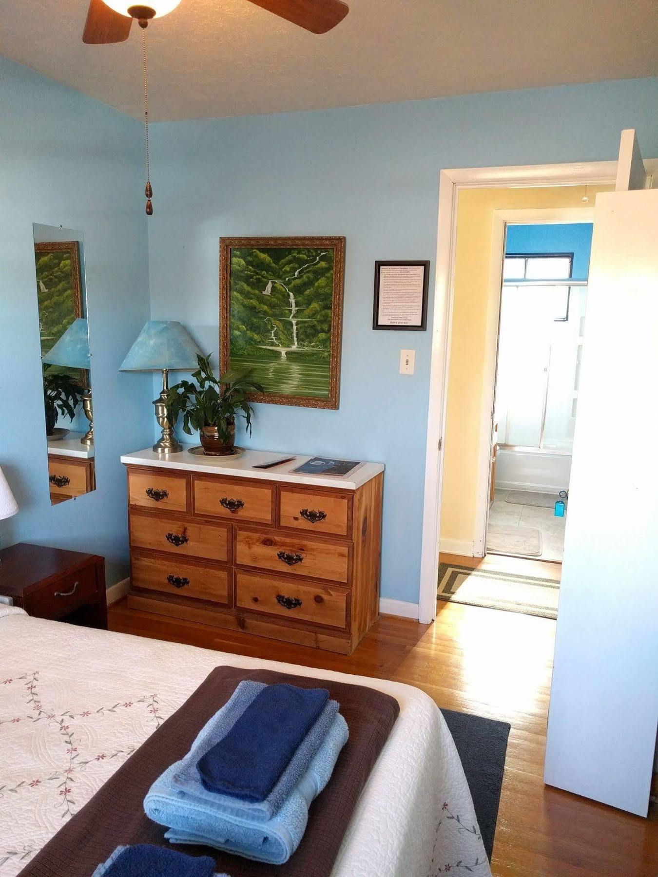 Fairhaven Guesthouse 샬러츠빌 외부 사진